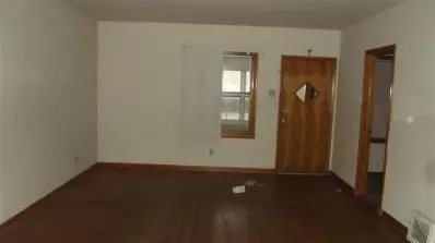 2011 Davis Ave, Whiting, IN 46394 photo 4