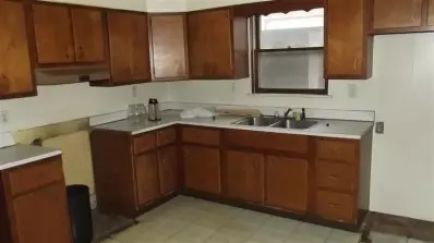 2011 Davis Ave, Whiting, IN 46394 photo 7