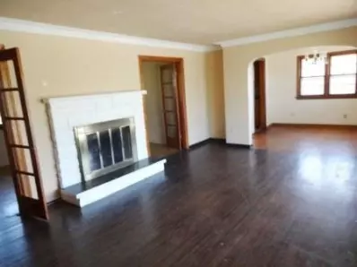 604 W 19th Ave, Gary, IN 46407 photo 2