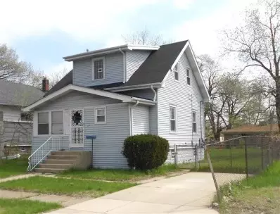 463 Matthews St, Gary, IN 46406 photo 2