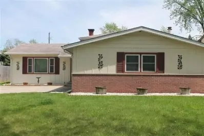 1925 N Lafayette St, Griffith, IN 46319 photo 1