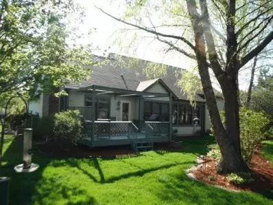1455 Maumee Dr, Valparaiso, IN 46385 photo 9