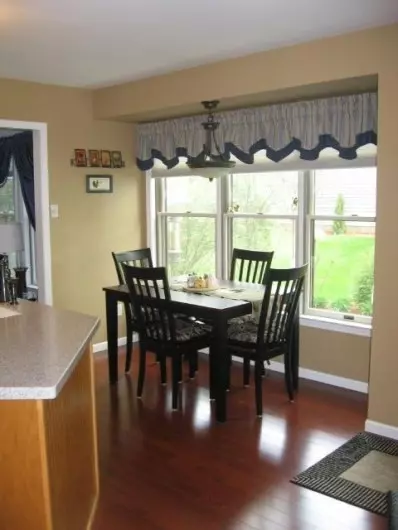 1455 Maumee Dr, Valparaiso, IN 46385 photo 7