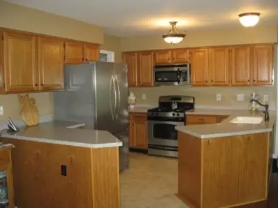 1455 Maumee Dr, Valparaiso, IN 46385 photo 5