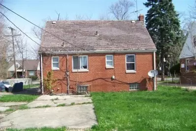 825 E 45th Ave, Gary, IN 46409 photo 2