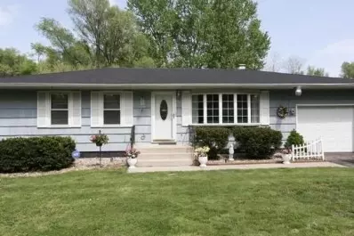 4817 Ralston Pl, Griffith, IN 46319 photo 1