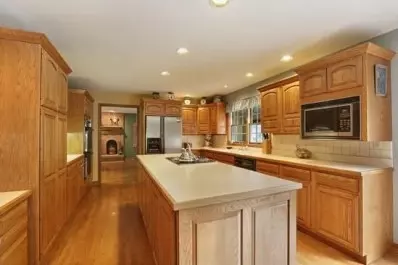 495 Morningside Dr, Crown Point, IN 46307 photo 4