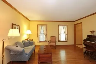 495 Morningside Dr, Crown Point, IN 46307 photo 9