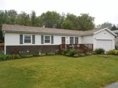722 E 14th St, Hobart, IN 46342 photo 1