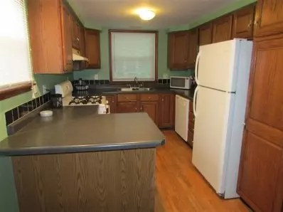 301 E St, La Porte, IN 46350 photo 3