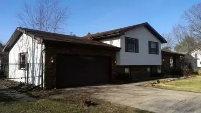 10446 N 477, De Motte, IN 46310 photo 2