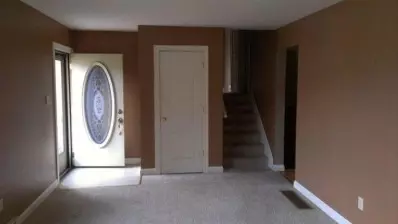 10446 N 477, De Motte, IN 46310 photo 4
