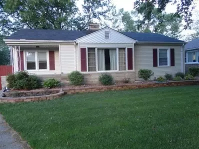 8105 Kooy, Munster, IN 46321 photo 1