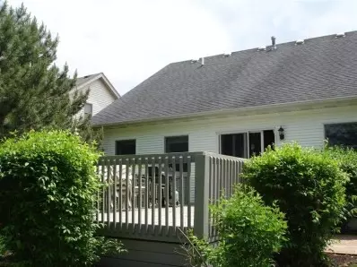 646 Davis Cir, Crown Point, IN 46307 photo 3