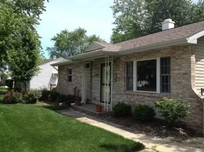 306 Wright St, Crown Point, IN 46307 photo 2