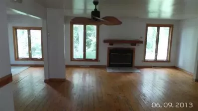 7312 Locust Ave, Gary, IN 46403 photo 2