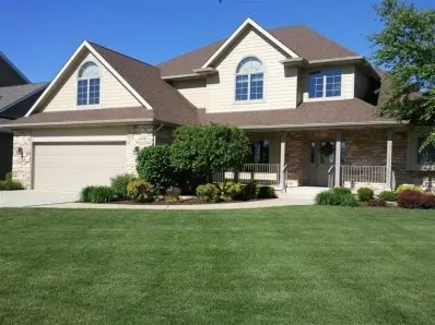 10048 New Devon St, Munster, IN 46321 photo 2
