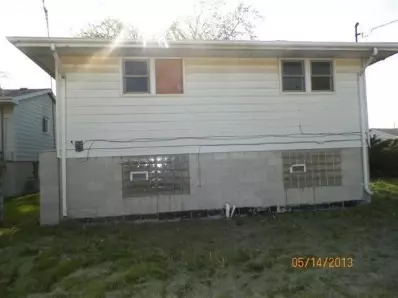 1553 Jennings St, Gary, IN 46404 photo 3