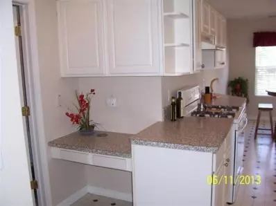 8280 Pointe Dr, Crown Point, IN 46307 photo 3