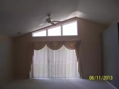 8280 Pointe Dr, Crown Point, IN 46307 photo 4