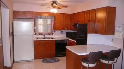 819 Oday Dr, Griffith, IN 46319 photo 6