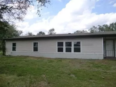 204 Clark St, Knox, IN 46534 photo 8