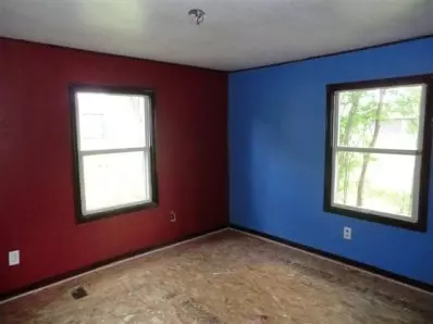204 Clark St, Knox, IN 46534 photo 6