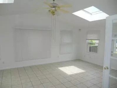 2112 Elm St, Griffith, IN 46319 photo 7
