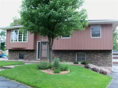 808 N Colfax Ave, Griffith, IN 46319 photo 1