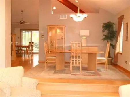 520 Austgen Pl, Dyer, IN 46311 photo 10