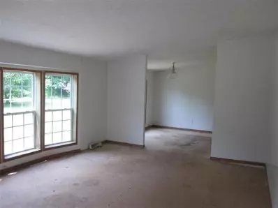 1408 E 950, Wheatfield, IN 46392 photo 2