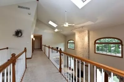 10209 Devonshire Ln, Munster, IN 46321 photo 10