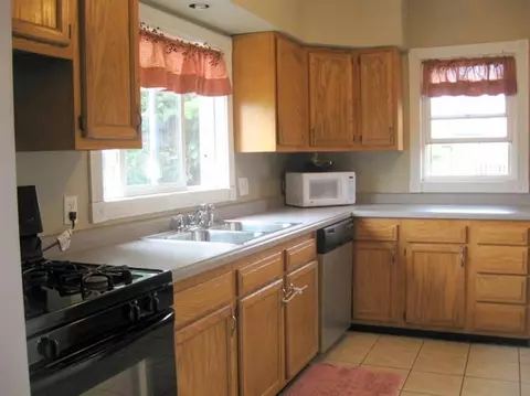 308 North St, Wheeler, IN 46393 photo 6