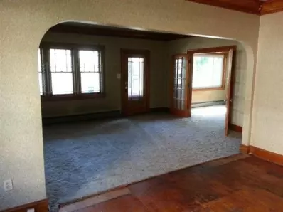 121 E Ridge Rd, Gary, IN 46409 photo 5