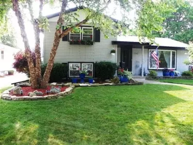 8742 Manor Ave, Munster, IN 46321 photo 2