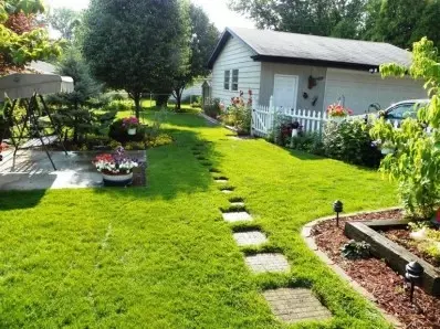 8742 Manor Ave, Munster, IN 46321 photo 6