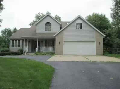 7211 N Rustic Dr, De Motte, IN 46310 photo 2