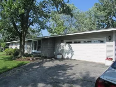 7983 Howard St, Dyer, IN 46311 photo 3