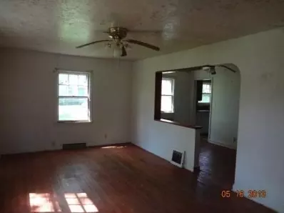 1714 N Jay St, Griffith, IN 46319 photo 5