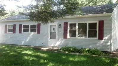 207 Michigami Trl, Porter, IN 46304 photo 1