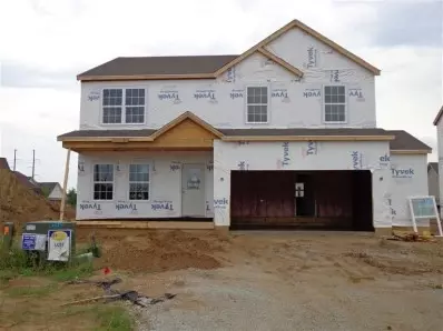 2705 W West Wind Dr, Valparaiso, IN 46385 photo 1
