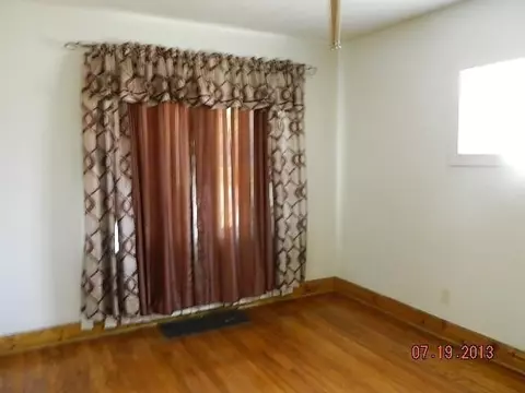 715 Hayes St, Gary, IN 46404 photo 4