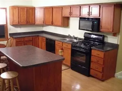 4865 Noble St, Gary, IN 46408 photo 5