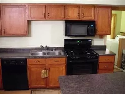 4865 Noble St, Gary, IN 46408 photo 8