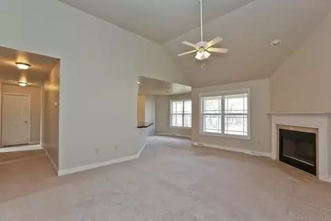 3880 Brookside Dr, Crown Point, IN 46307 photo 2
