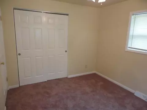 116 N Jay St, Griffith, IN 46319 photo 6