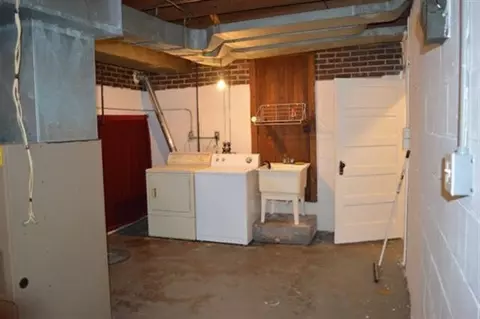 213 E Michigan St, Rolling Prairie, IN 46371 photo 5