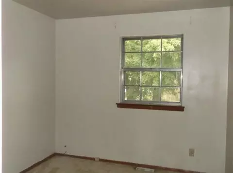 1571 Whitcomb St, Gary, IN 46404 photo 8