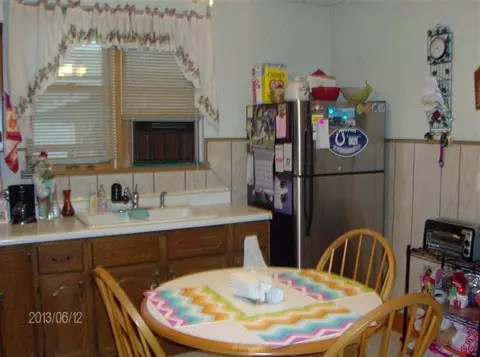 2123 Superior Ave, Whiting, IN 46394 photo 6