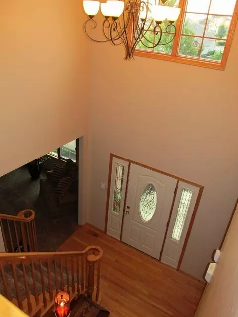 132 Exeter St, Munster, IN 46321 photo 8